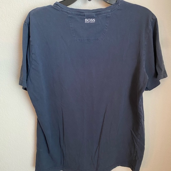 Hugo Boss Botanical Logo Golf T-Shirt - Picture 6 of 6